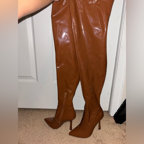 NEW Steve Madden Vanquish Over-the-Knee Thigh High Boots - Picture 7 of 8